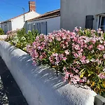 L'herbo' Magnifique Maison A 2 Pas Du Porte De Peche De Сasa de vacaciones L'Herbaudiere