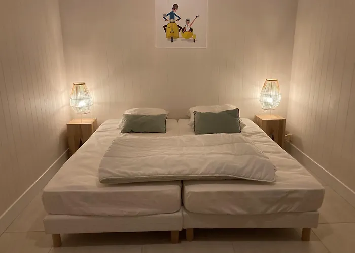 L'herbo' Magnifique Maison A 2 Pas Du Porte De Peche De Vakantiehuis