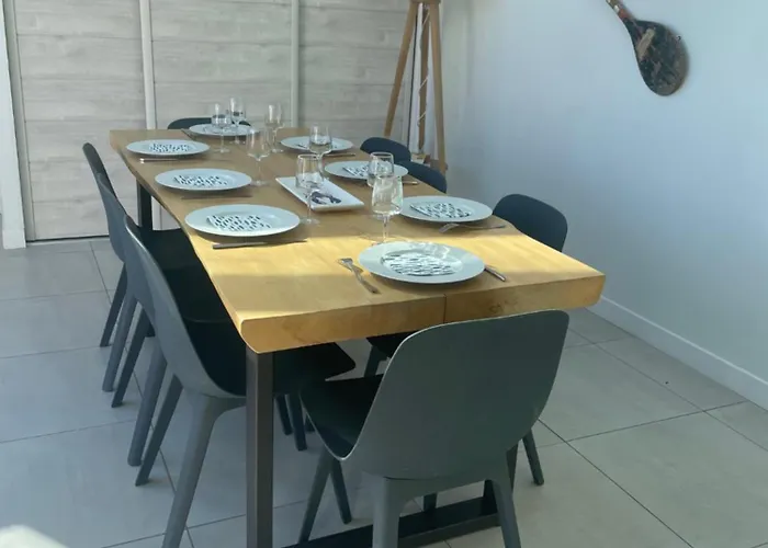 Vakantiehuis L'herbo' Magnifique Maison A 2 Pas Du Porte De Peche De *