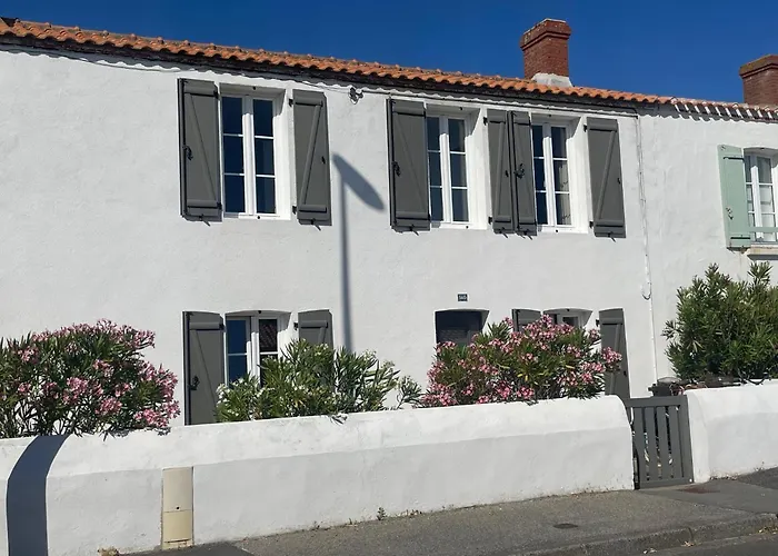 L'herbo' Magnifique Maison A 2 Pas Du Porte De Peche De * L'Herbaudiere